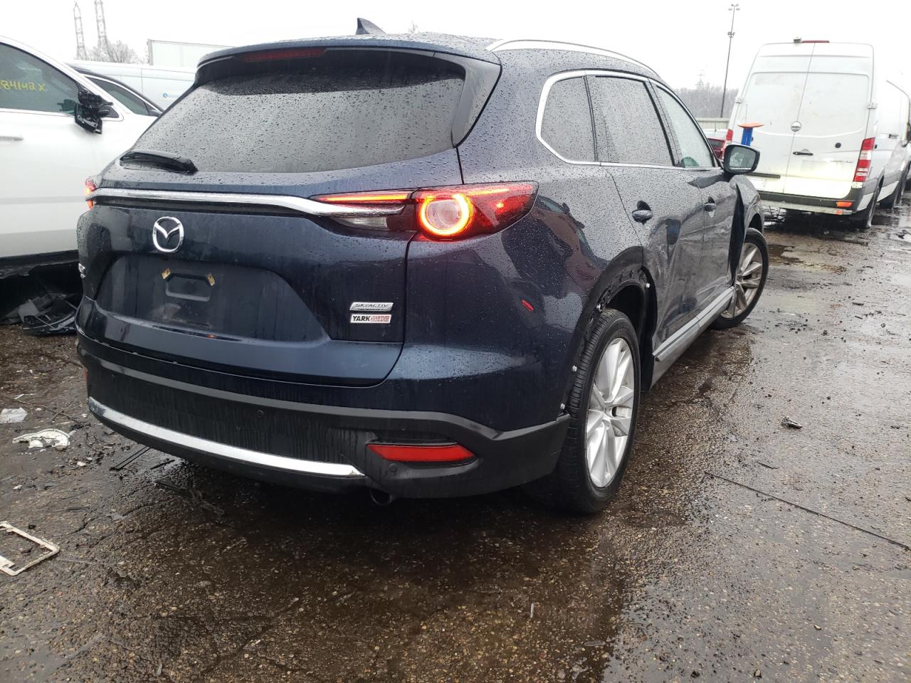 Photo 4 from auction – 2018 MAZDA CX-9 GRAND with VIN JM3TCBDY6J0205413