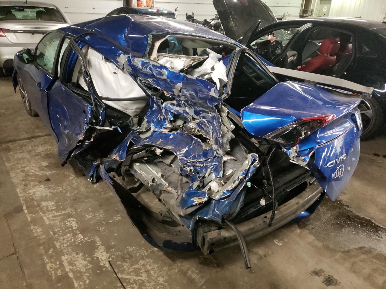 Photo 9 from auction – 2019 HONDA CIVIC LX with VIN 19XFC2F64KE017449