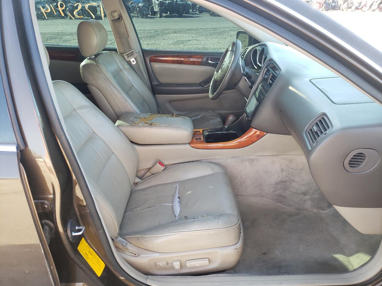 Photo 5 from auction – 2001 LEXUS GS 300 with VIN JT8BD69S410117407