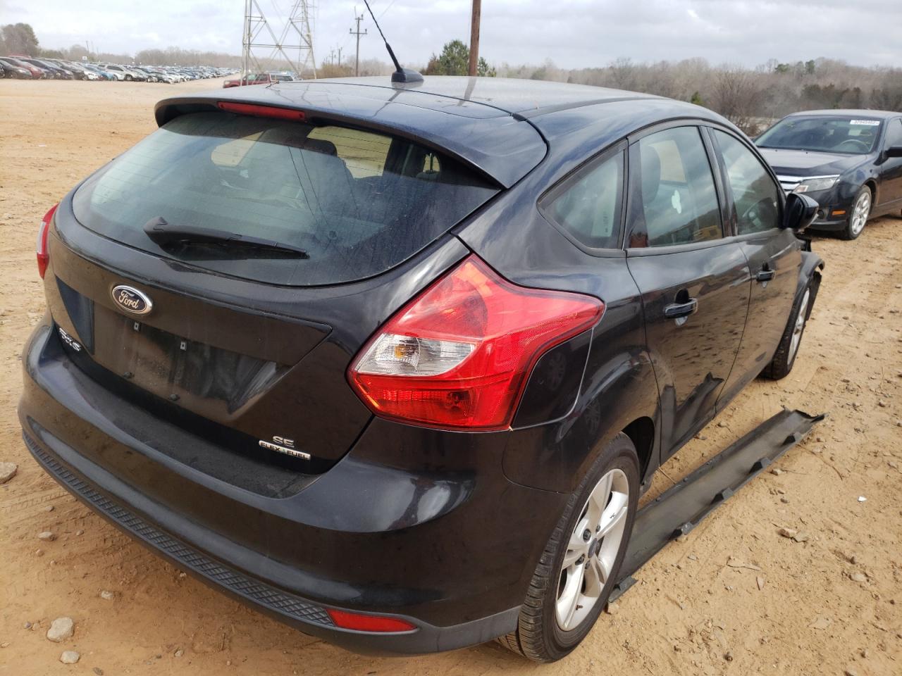 Photo 4 from auction – 2012 FORD FOCUS SE with VIN 1FAHP3K27CL426520