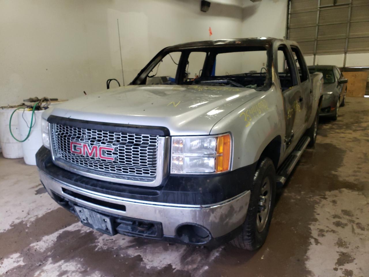 Photo 2 from auction – 2011 GMC SIERRA K15 with VIN 3GTP2UEA1BG205259