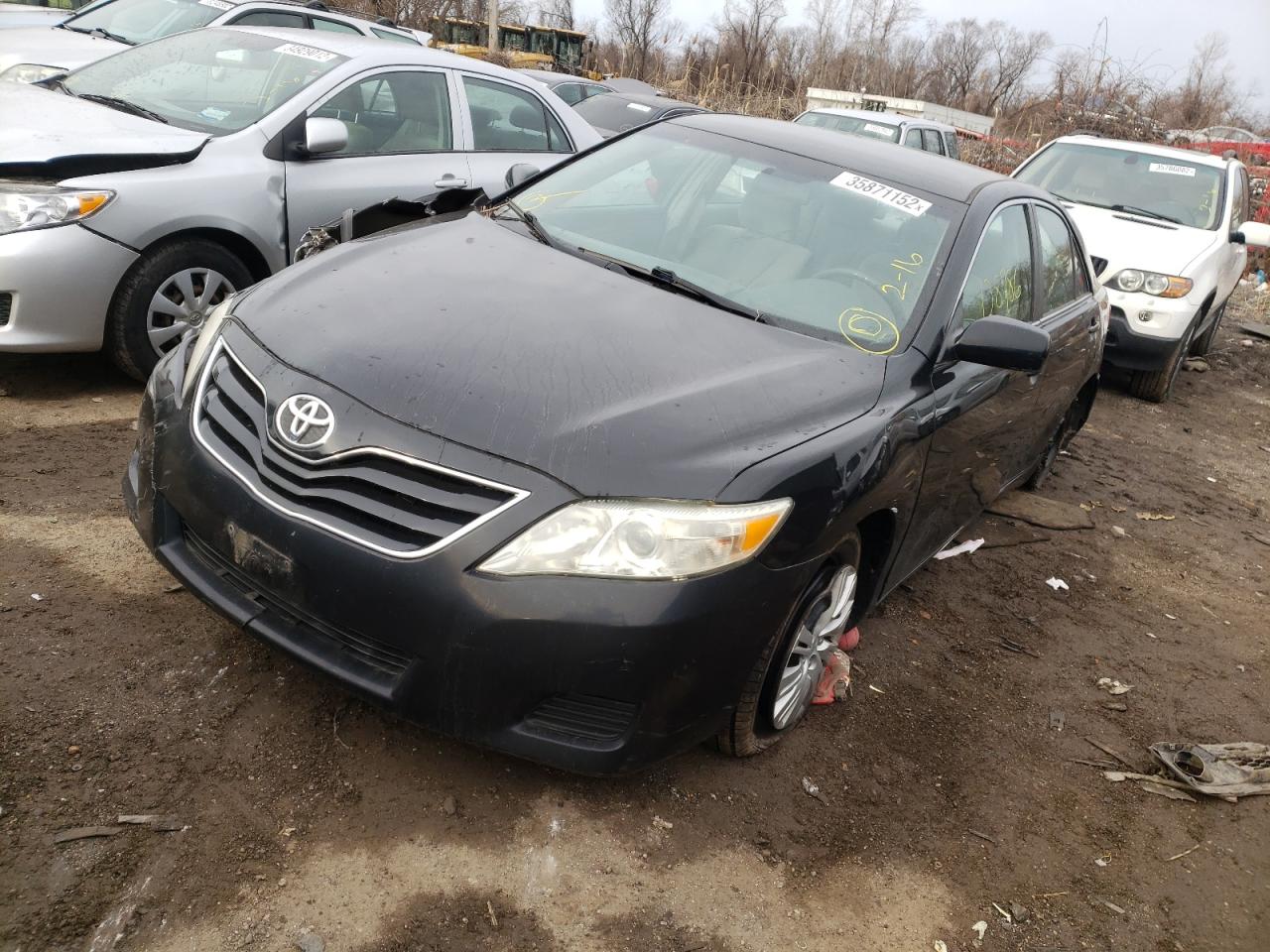 Photo 2 from auction – 2011 TOYOTA CAMRY BASE with VIN 4T1BF3EK6BU733227