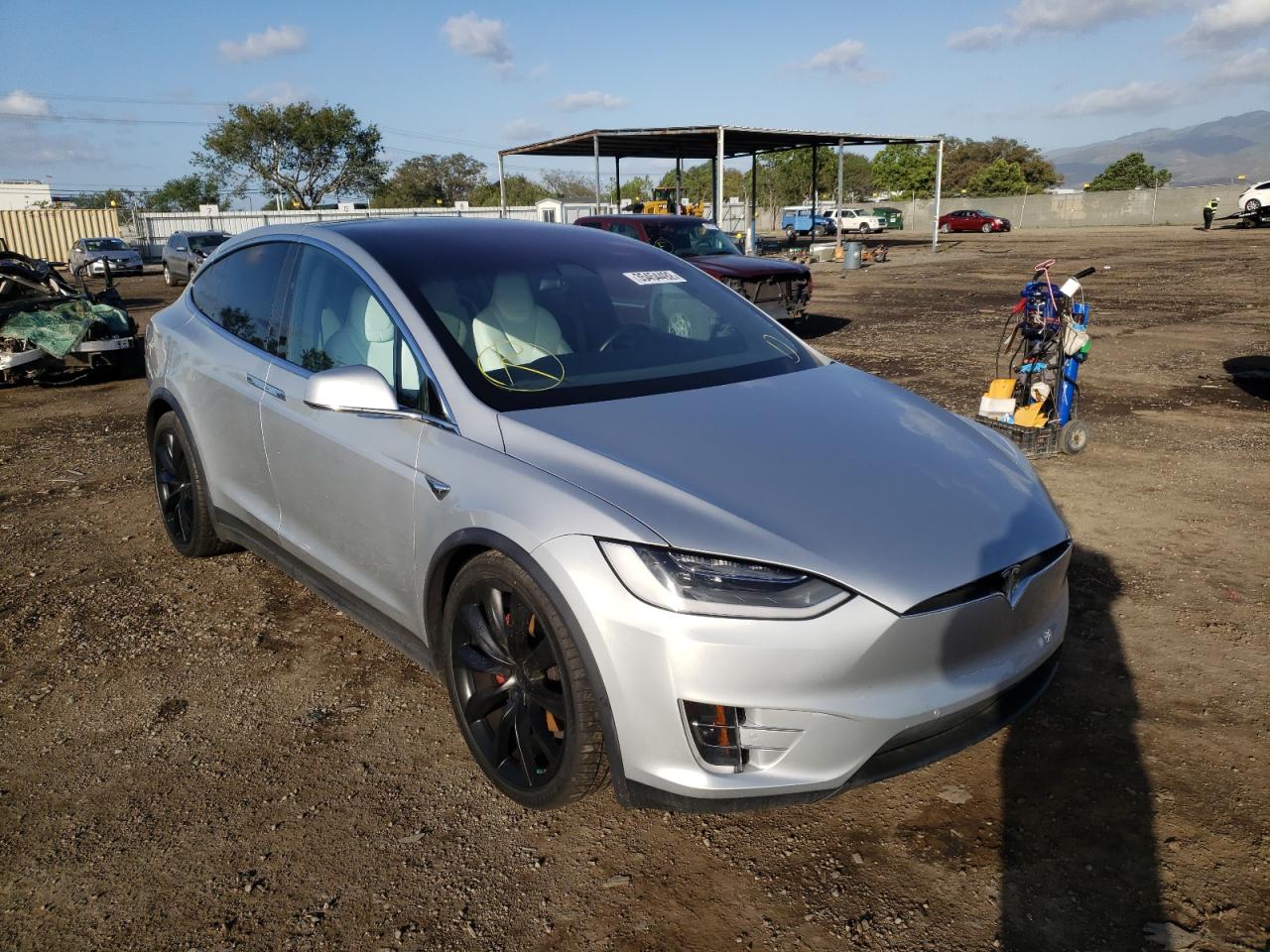 TESLA MODEL X 2018 with VIN 5YJXCBE47JF118644 - Photo from auction