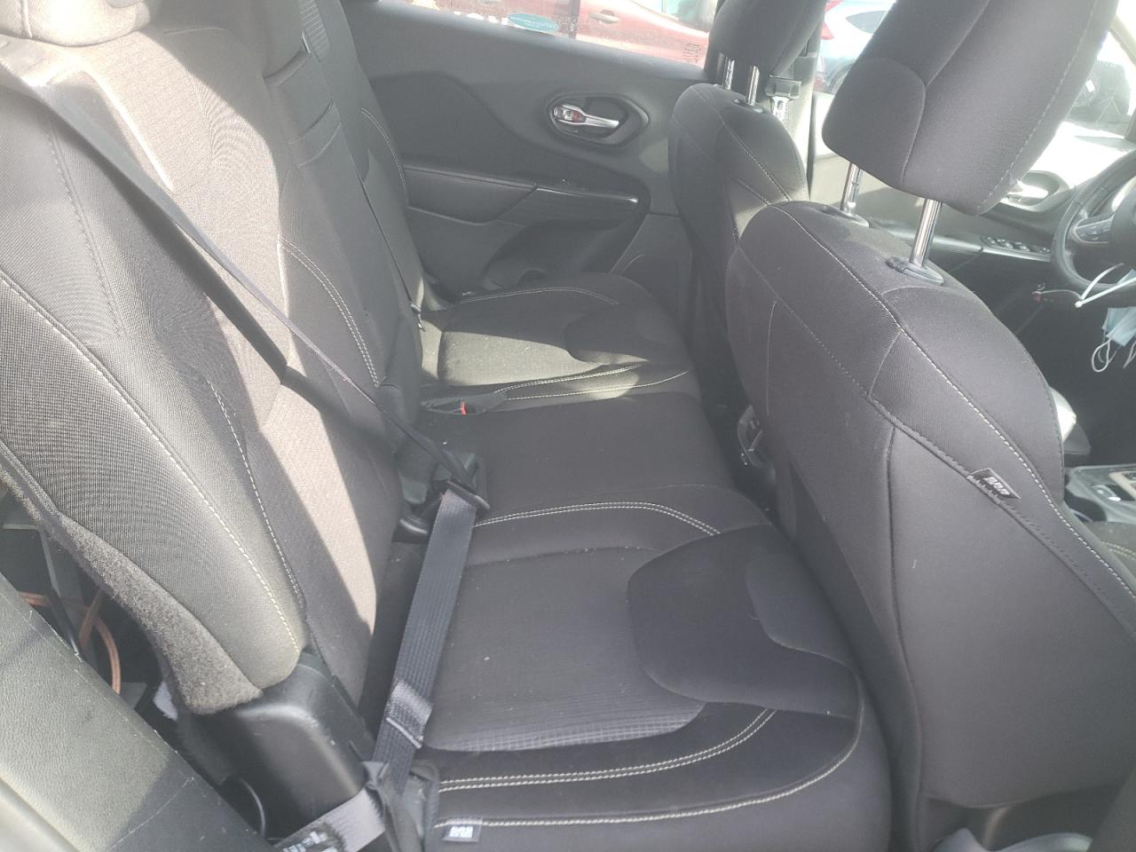 Photo 6 from auction – 2015 JEEP CHEROKEE L with VIN 1C4PJMCS5FW754999
