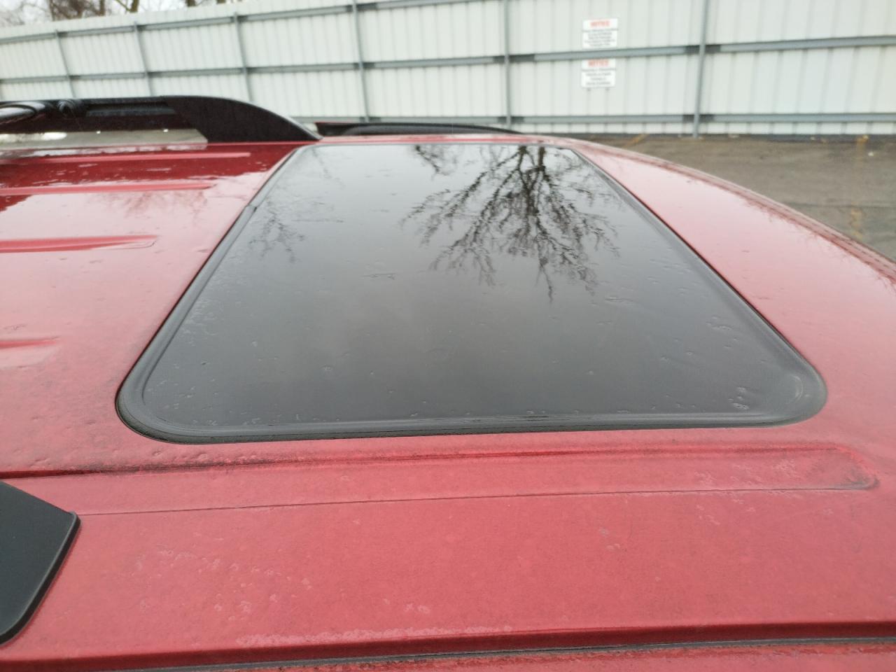 Photo 9 from auction – 2005 FORD EXPLORER X with VIN 1FMZU73K55UA57064
