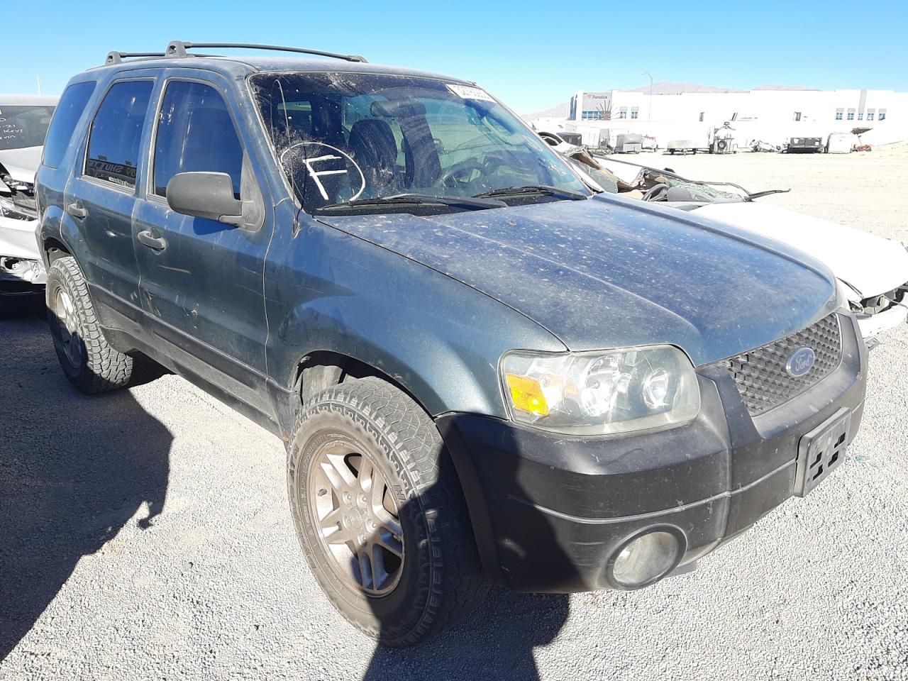 FORD ESCAPE XLT 2005 with VIN 1FMYU031X5KD88051 - Photo from auction