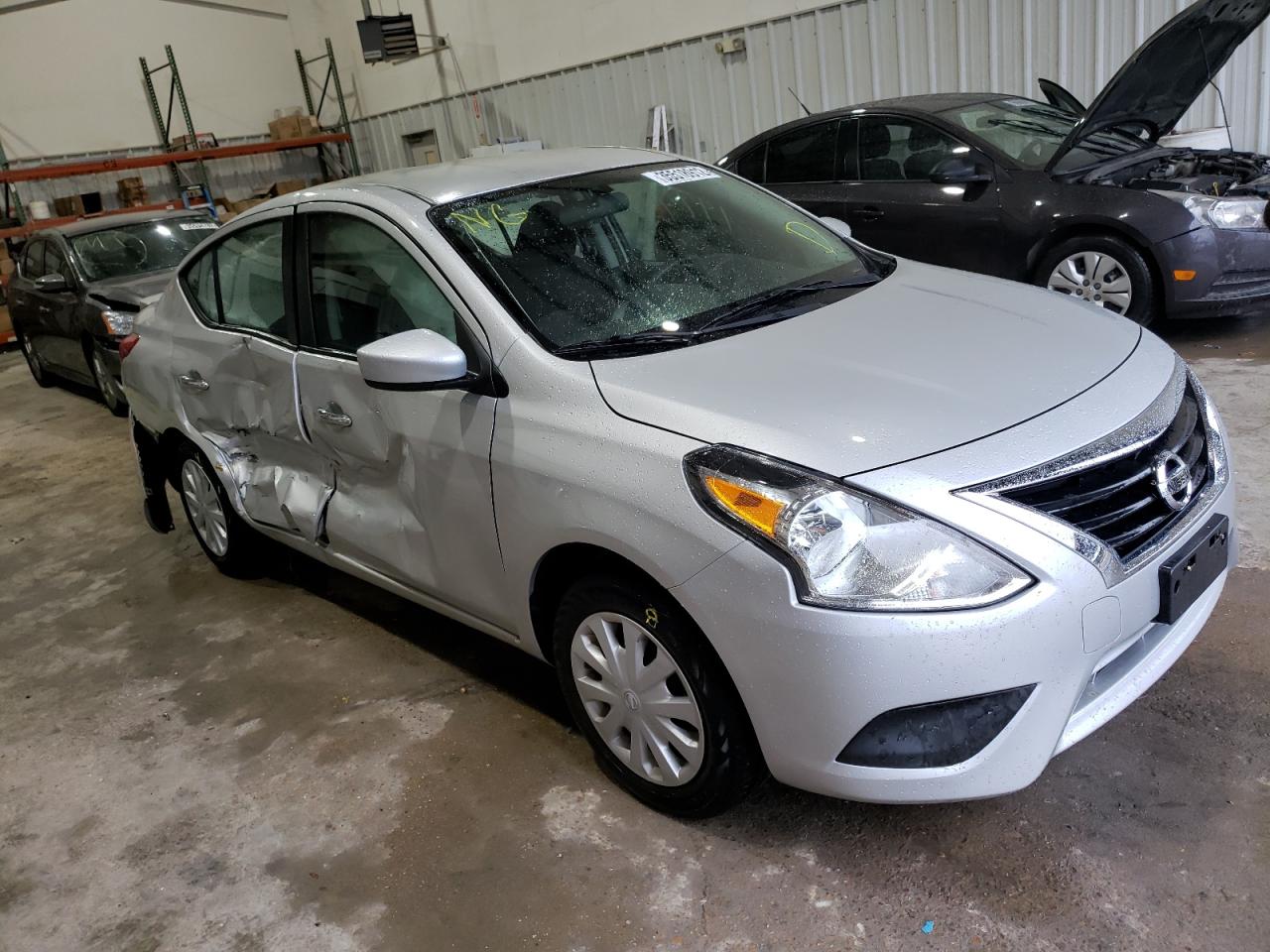 Photo 11 from auction – 2019 NISSAN VERSA S with VIN 3N1CN7AP7KL826971
