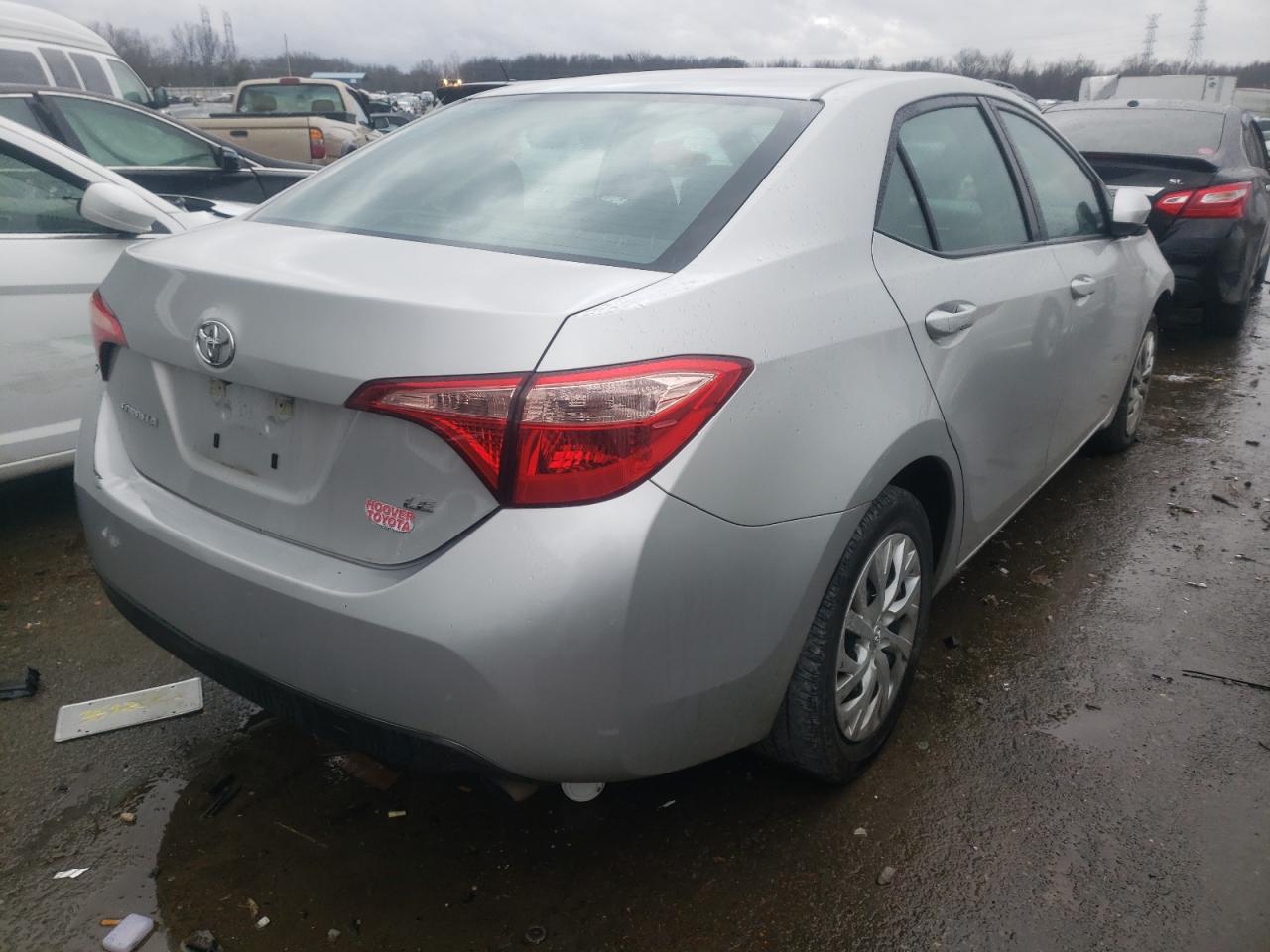 Photo 4 from auction – 2018 TOYOTA COROLLA L with VIN 5YFBURHE0JP835363