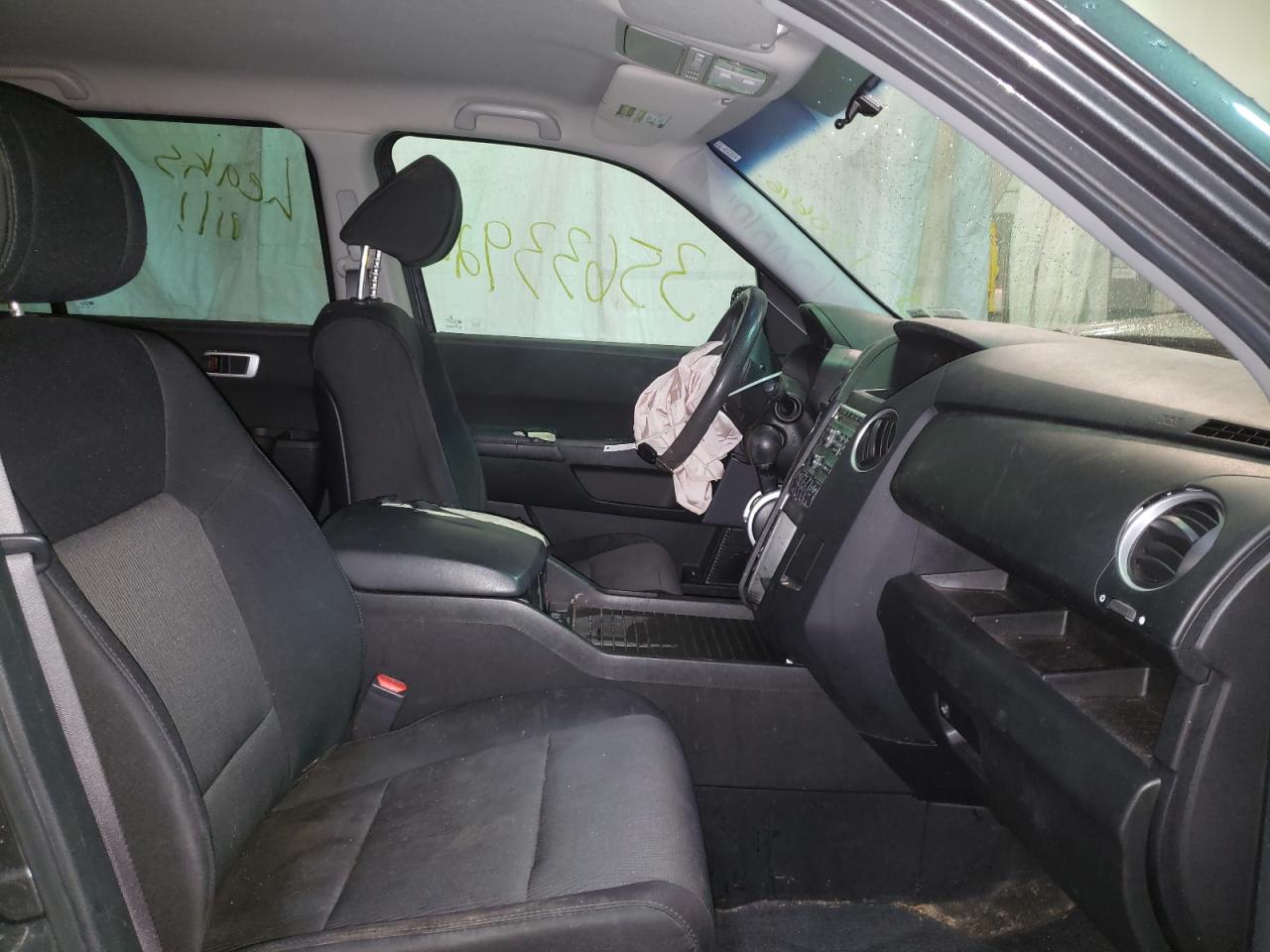 Photo 5 from auction – 2010 HONDA PILOT EX with VIN 5FNYF4H49AB006060