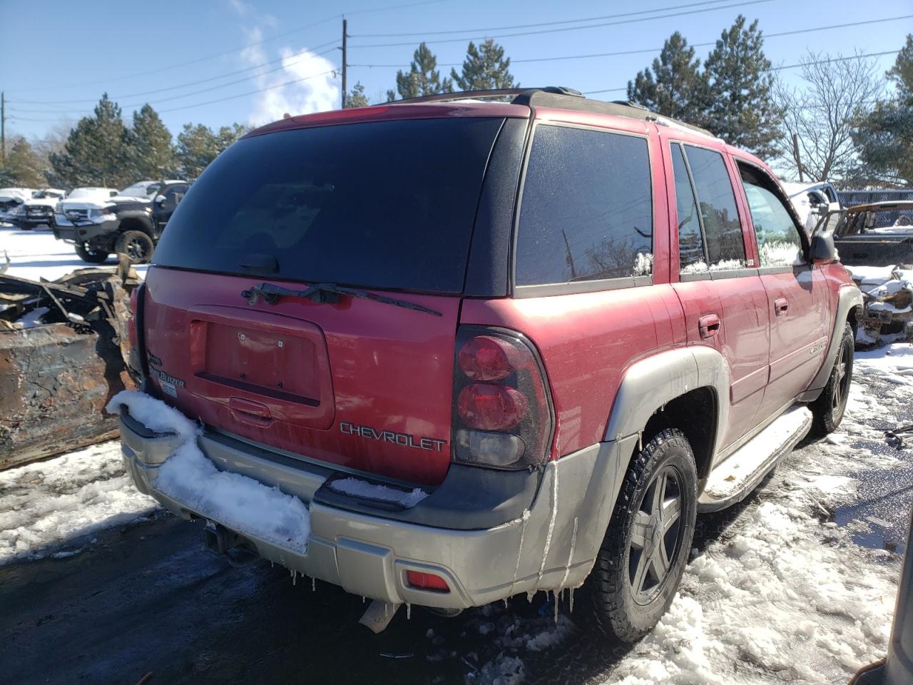 Photo 4 from auction – 2003 CHEVROLET TRAILBLAZE with VIN 1GNDT13S732215354