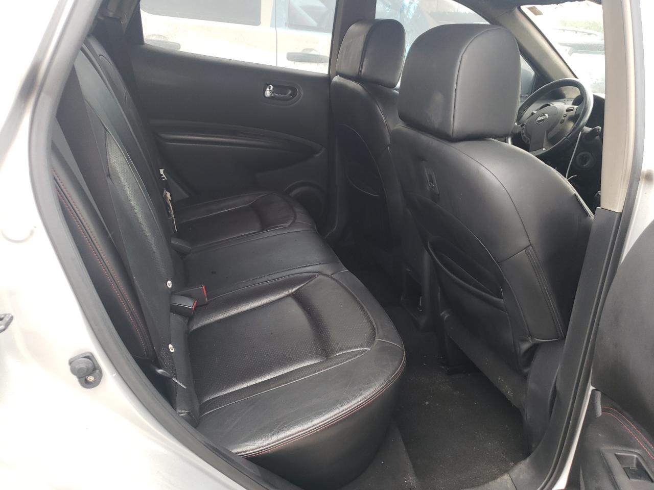 Photo 6 from auction – 2012 NISSAN ROGUE S with VIN JN8AS5MT2CW293728