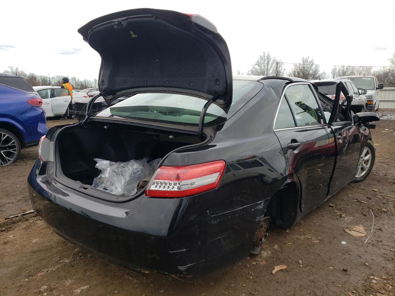 Photo 4 from auction – 2011 TOYOTA CAMRY BASE with VIN 4T4BF3EK2BR193168