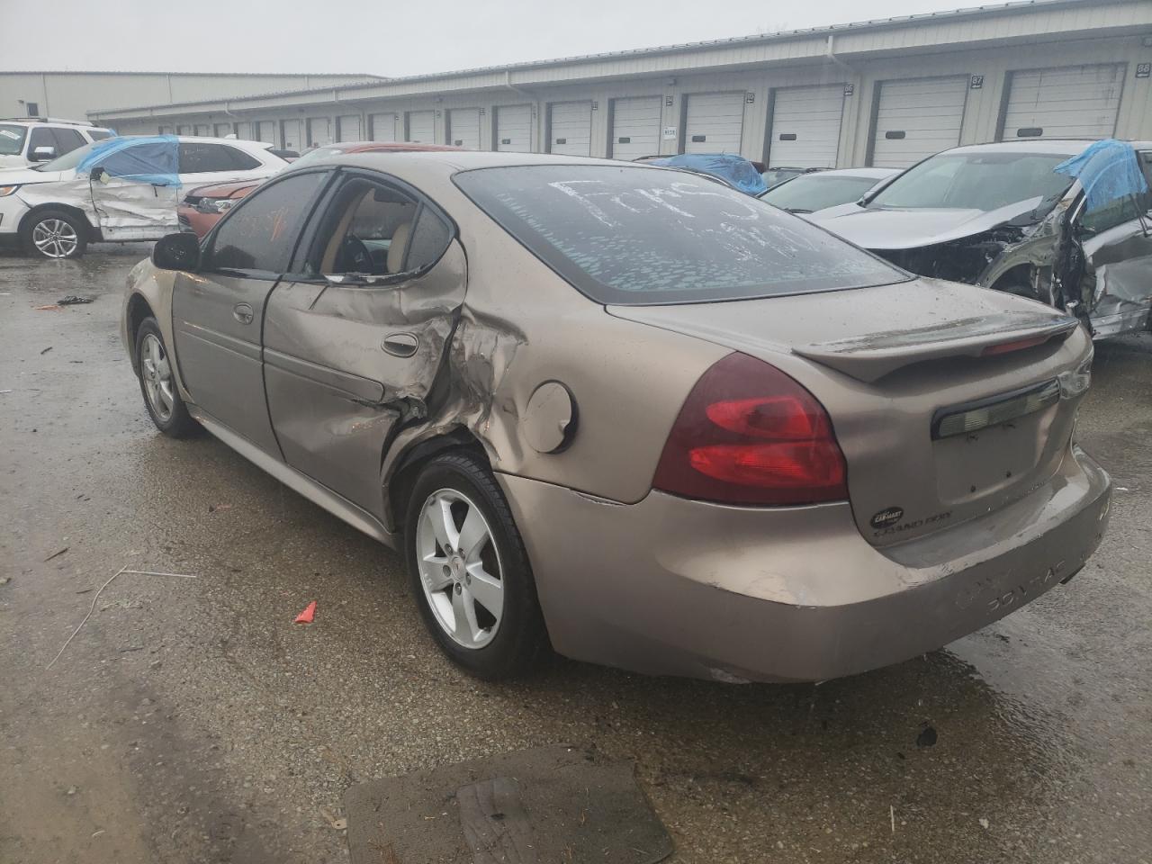 Photo 3 from auction – 2007 PONTIAC GRAND PRIX with VIN 2G2WP552871216646