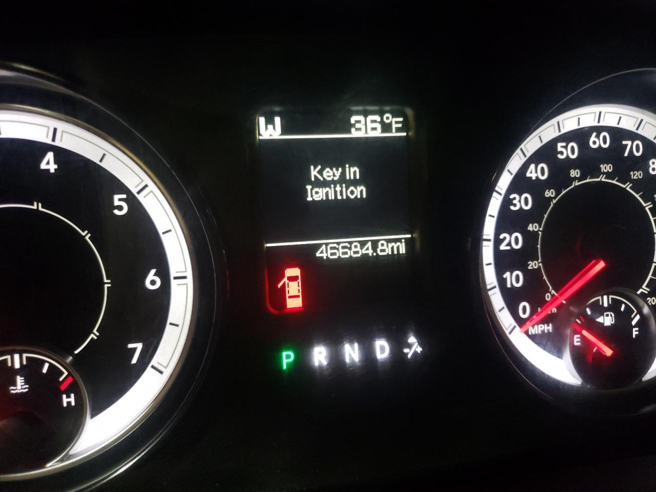 Photo 8 from auction – 2016 RAM 1500 ST with VIN 3C6JR7AT1GG308030