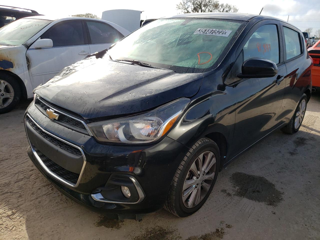 Photo 2 from auction – 2017 CHEVROLET SPARK 1LT with VIN KL8CD6SA0HC717978
