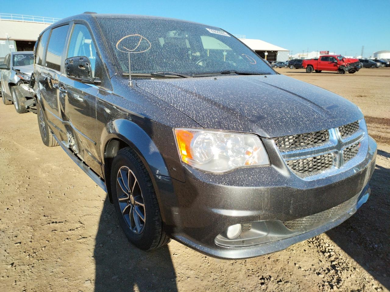 DODGE GRAND CARA 2016 with VIN 2C4RDGCG5GR359356 - Photo from auction