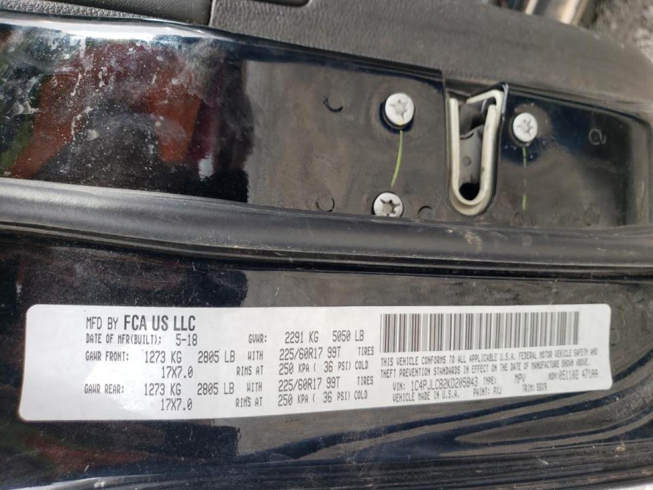 Photo 10 from auction – 2019 JEEP CHEROKEE L with VIN 1C4PJLCB2KD205843