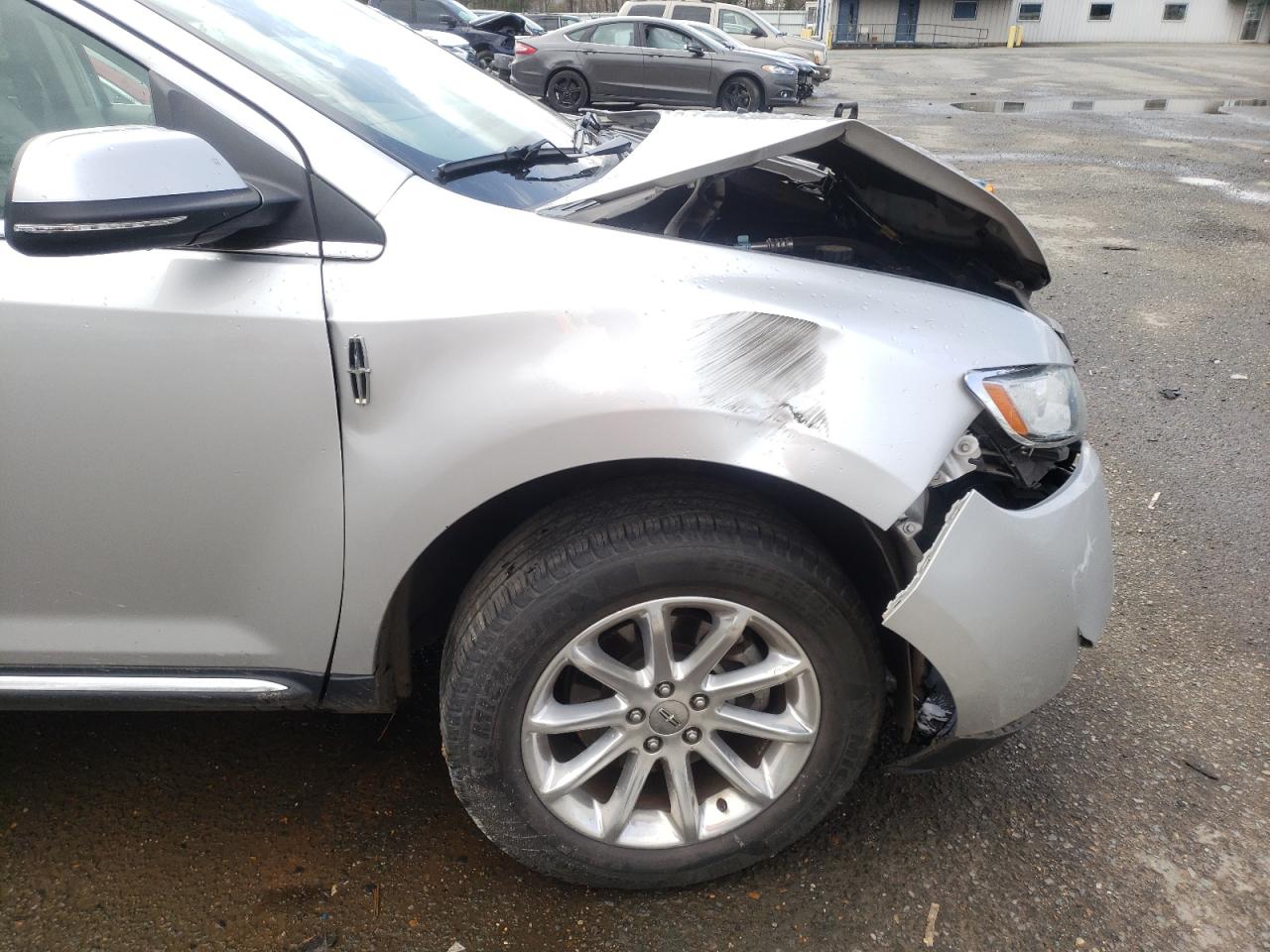 Photo 9 from auction – 2014 LINCOLN MKX with VIN 2LMDJ6JK1EBL17132