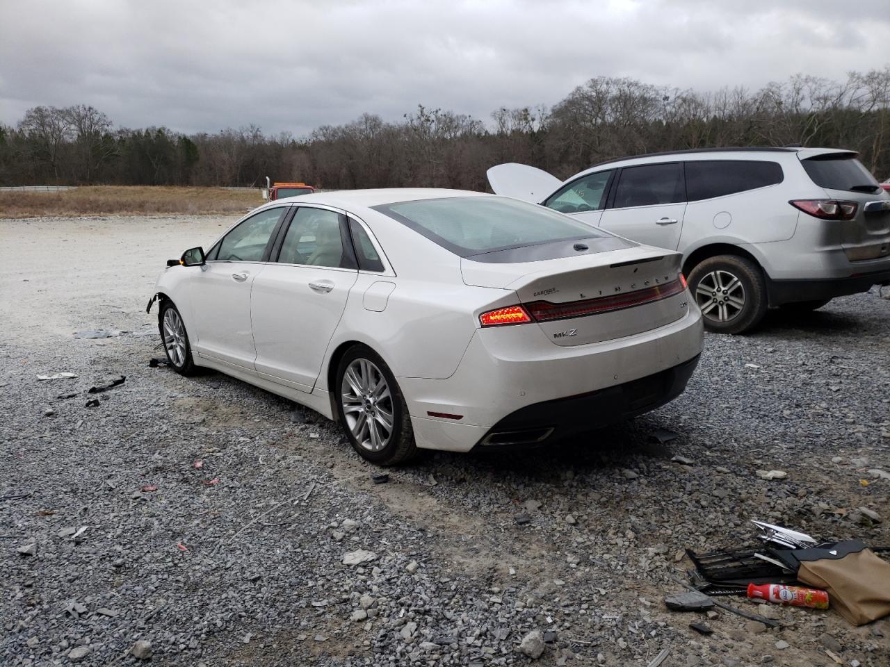 Photo 3 from auction – 2015 LINCOLN MKZ HYBRID with VIN 3LN6L2LU2FR600907