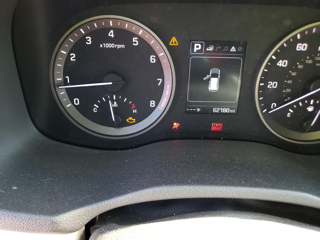 Photo 8 from auction – 2016 HYUNDAI TUCSON LIM with VIN KM8J3CA27GU124374