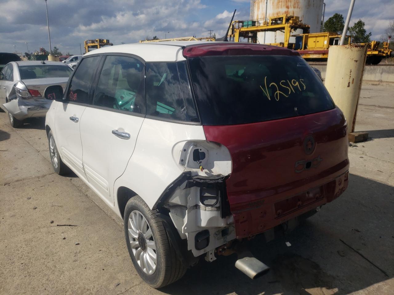 Photo 3 from auction – 2014 FIAT 500L EASY with VIN ZFBCFABH1EZ028643