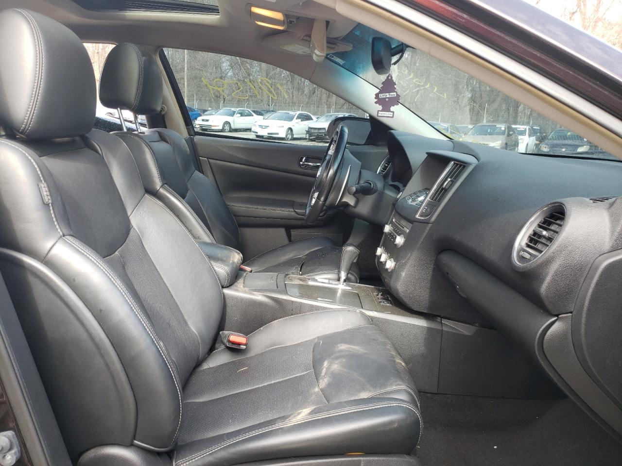 Photo 5 from auction – 2014 NISSAN MAXIMA S with VIN 1N4AA5AP6EC905350