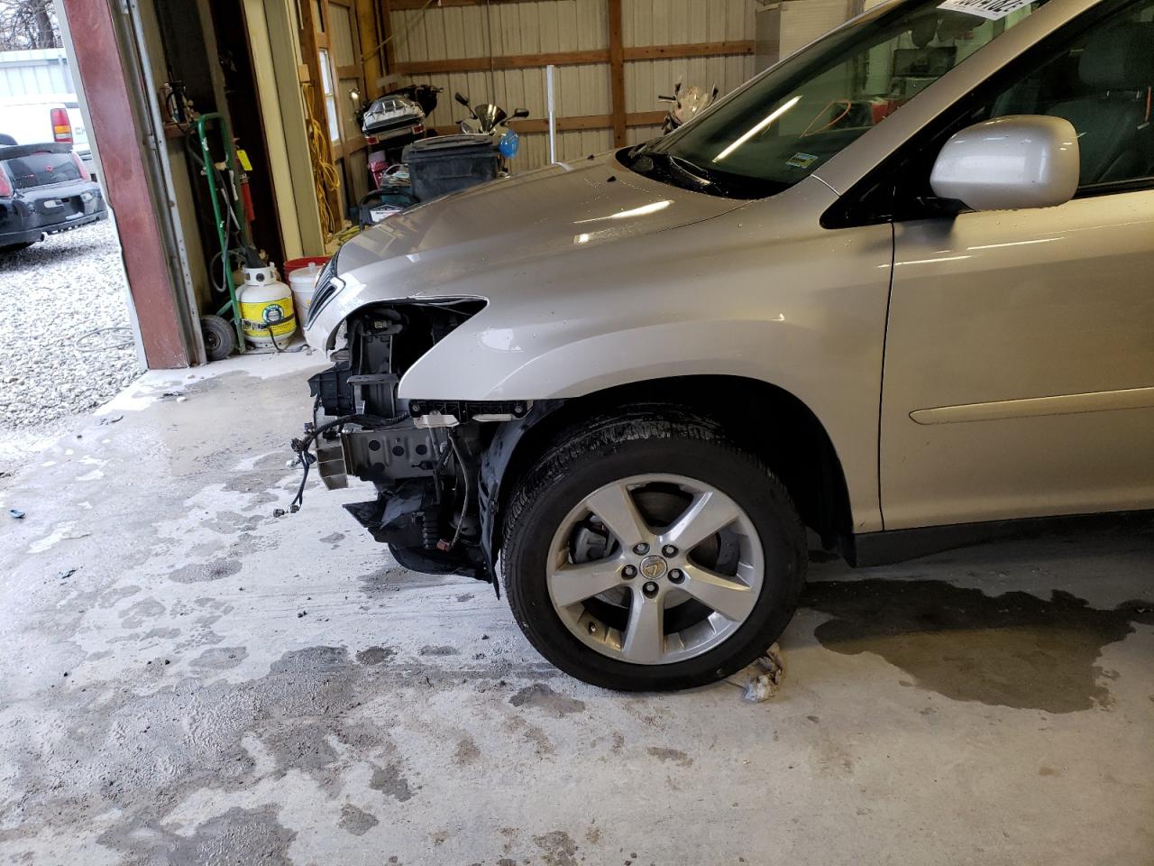 Photo 9 from auction – 2005 LEXUS RX 330 with VIN 2T2HA31U45C074887