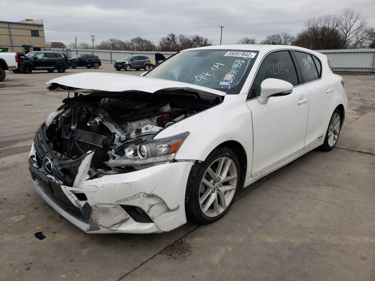 Photo 9 from auction – 2017 LEXUS CT 200 with VIN JTHKD5BH6H2290269