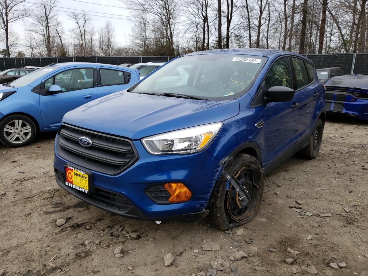 Photo 2 from auction – 2017 FORD ESCAPE S with VIN 1FMCU0F74HUD16300