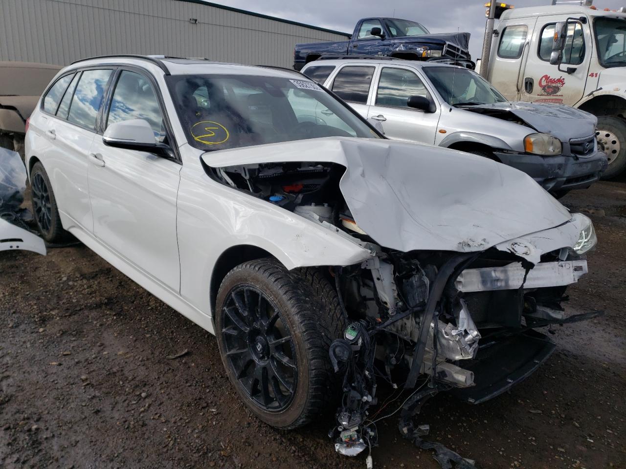 BMW 330 XI 2017 with VIN WBA8K3C31HA022578 - Photo from auction