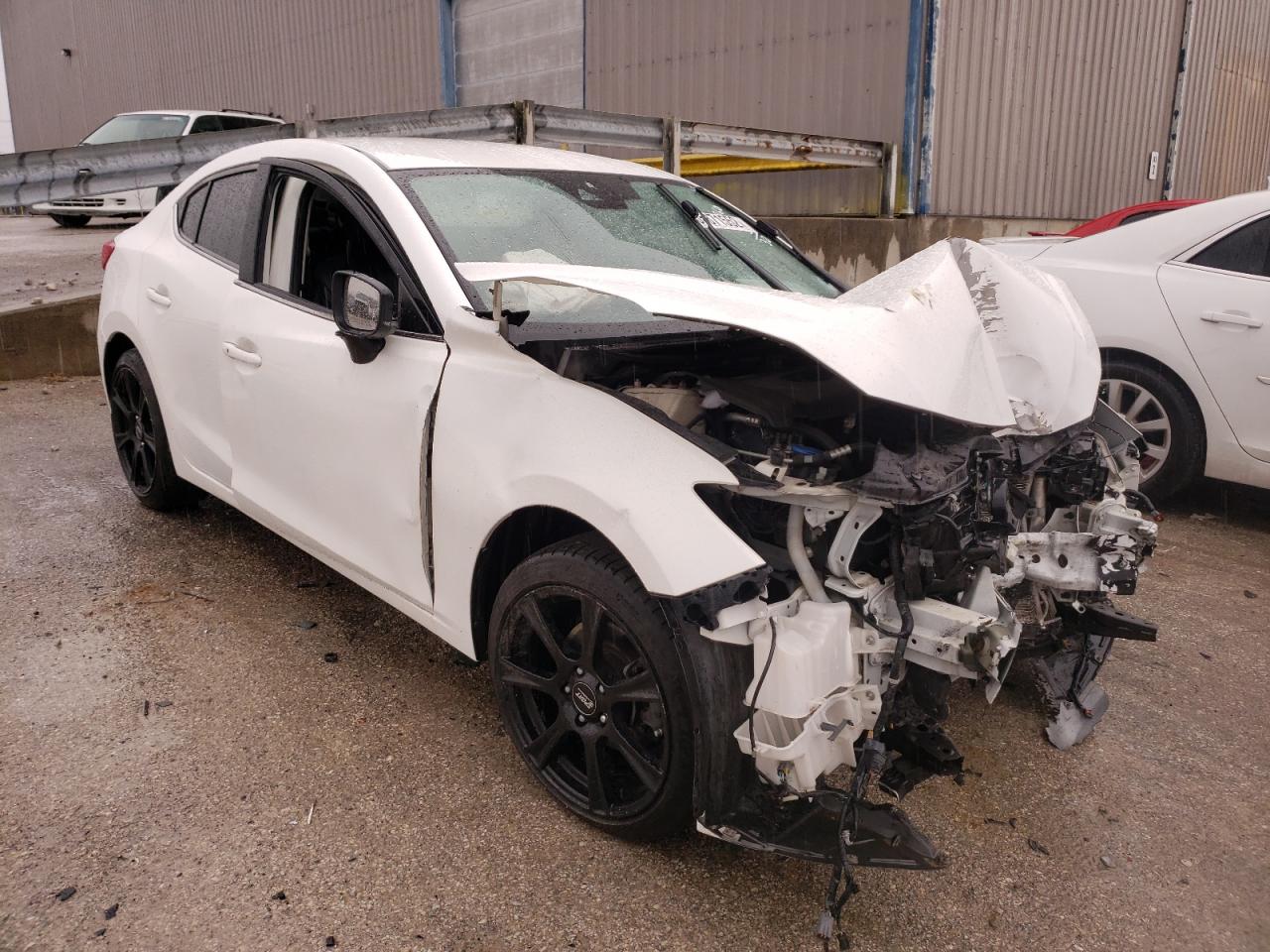 MAZDA 3 TOURING 2017 with VIN 3MZBN1V74HM126860 - Photo from auction