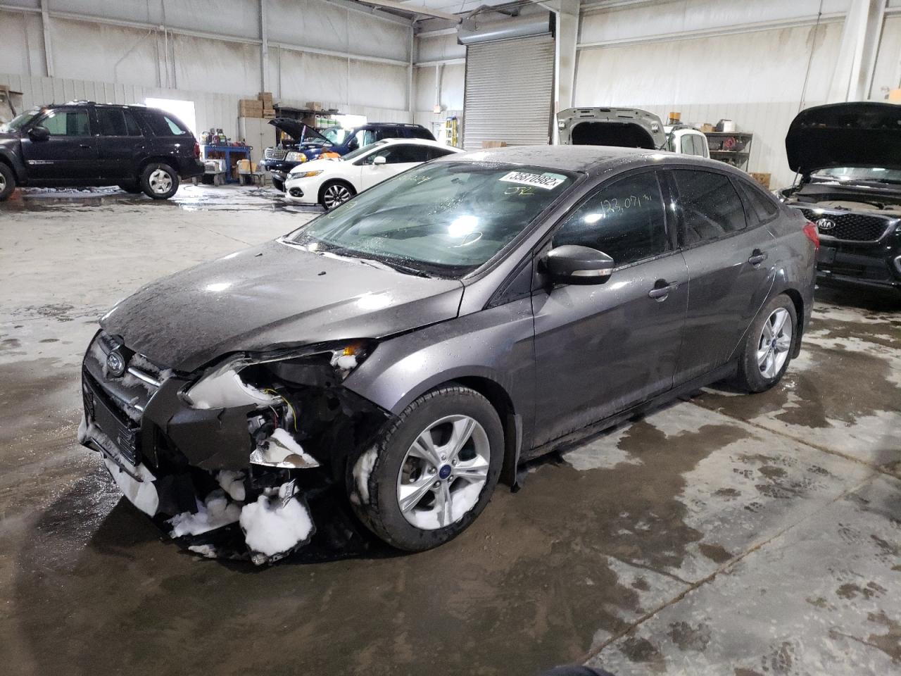 Photo 2 from auction – 2014 FORD FOCUS SE with VIN 1FADP3F24EL138224