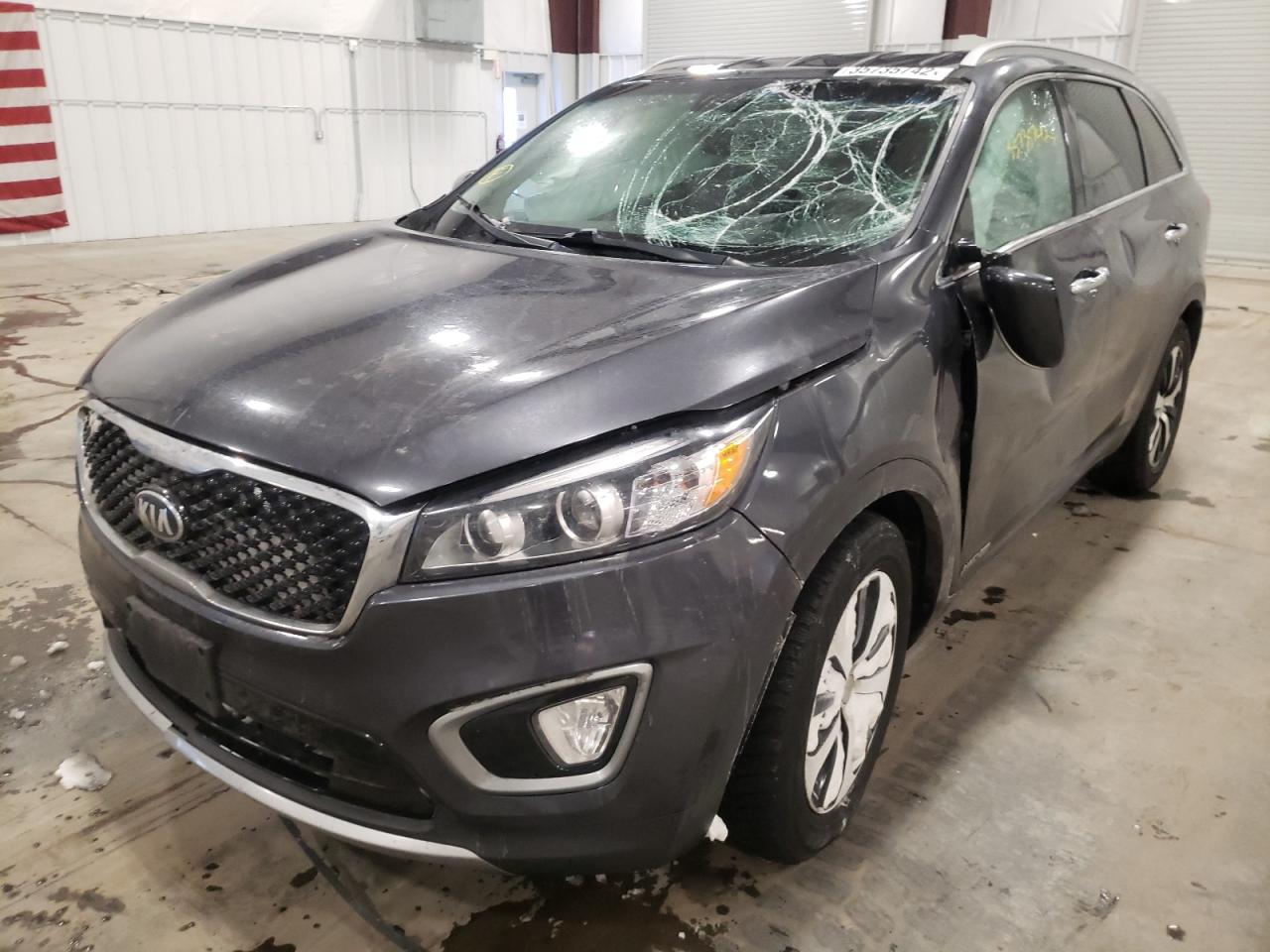 Photo 2 from auction – 2016 KIA SORENTO EX with VIN 5XYPHDA54GG006025