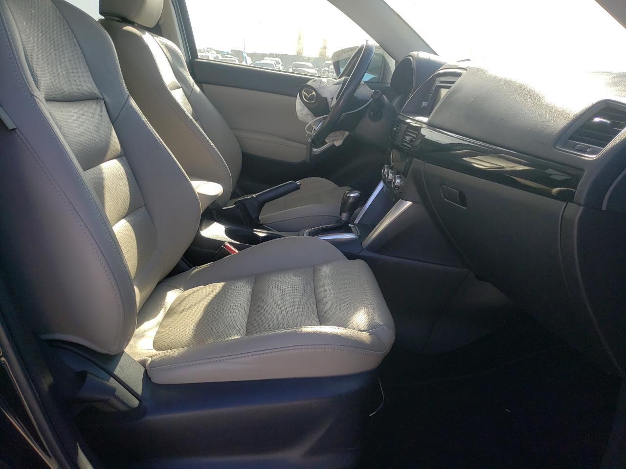 Photo 5 from auction – 2014 MAZDA CX-5 GT with VIN JM3KE2DY5E0426948