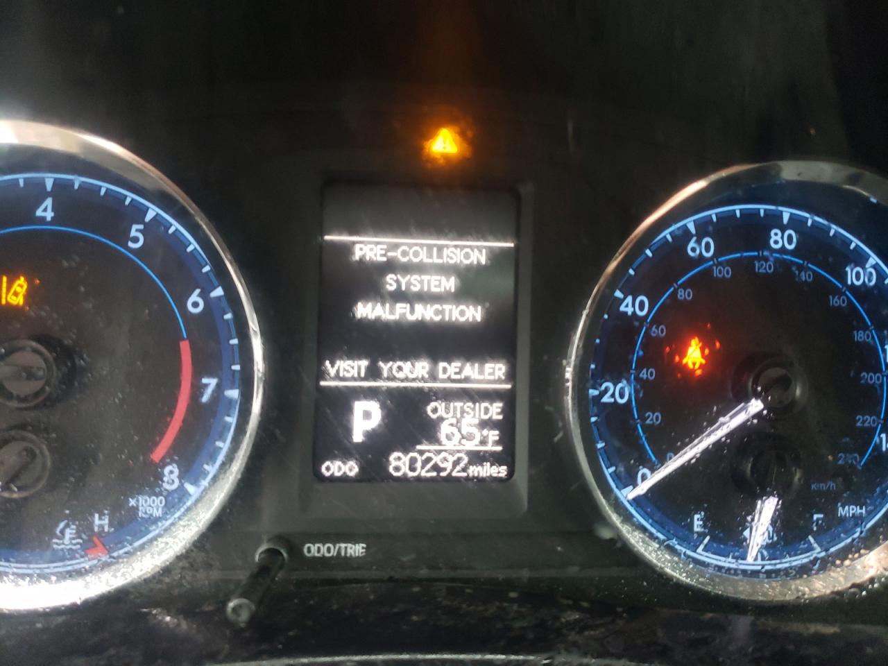 Photo 8 from auction – 2018 TOYOTA COROLLA L with VIN 5YFBURHE0JP835363