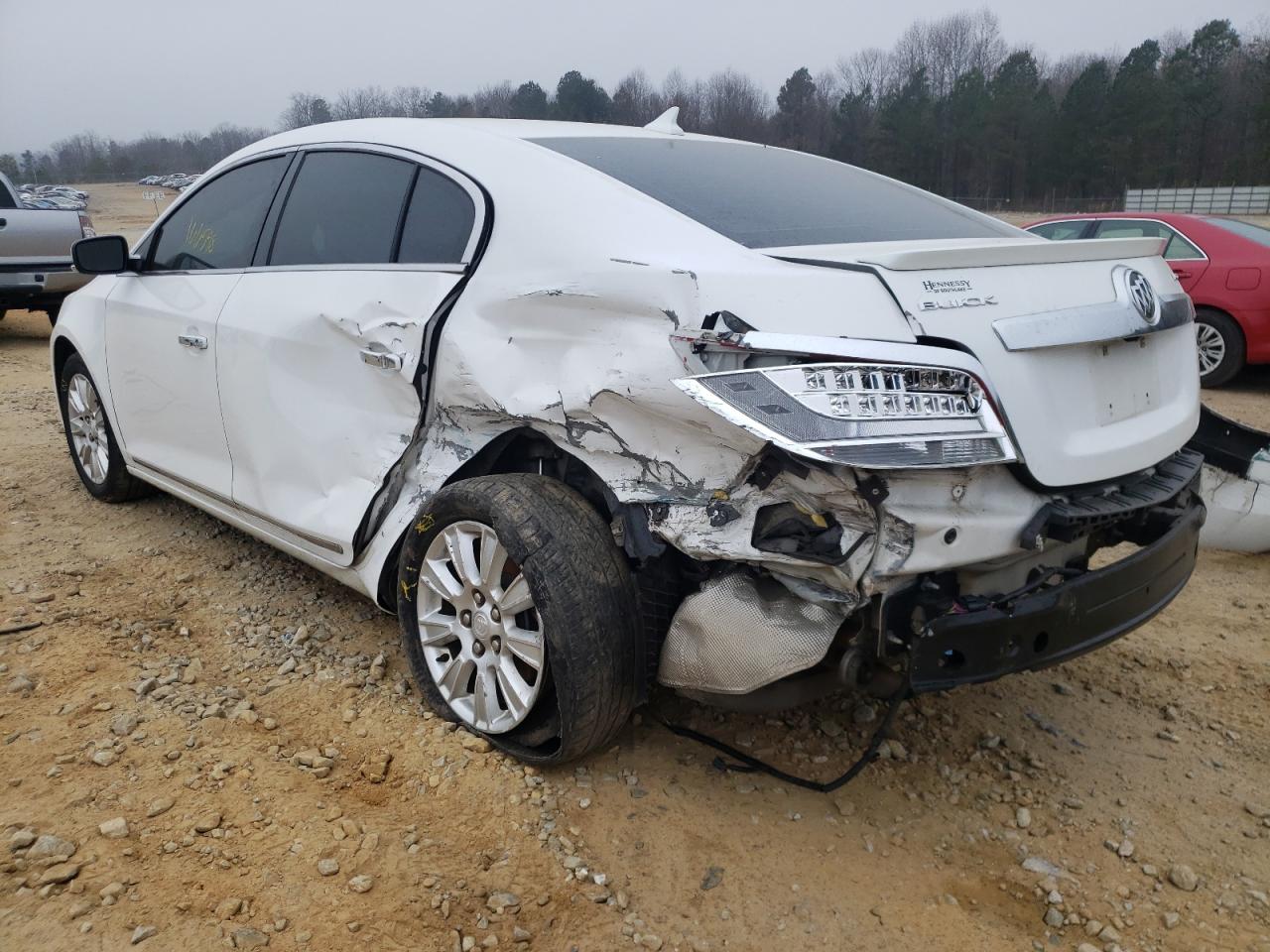 Photo 3 from auction – 2013 BUICK LACROSSE with VIN 1G4GC5ER3DF182818