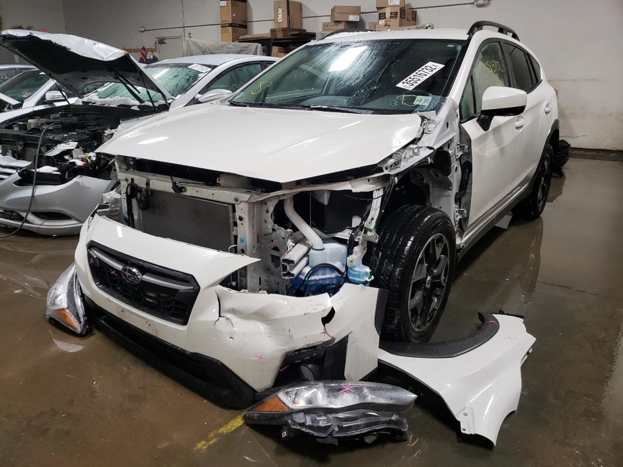 Photo 2 from auction – 2018 SUBARU CROSSTREK with VIN JF2GTABC7JG255953