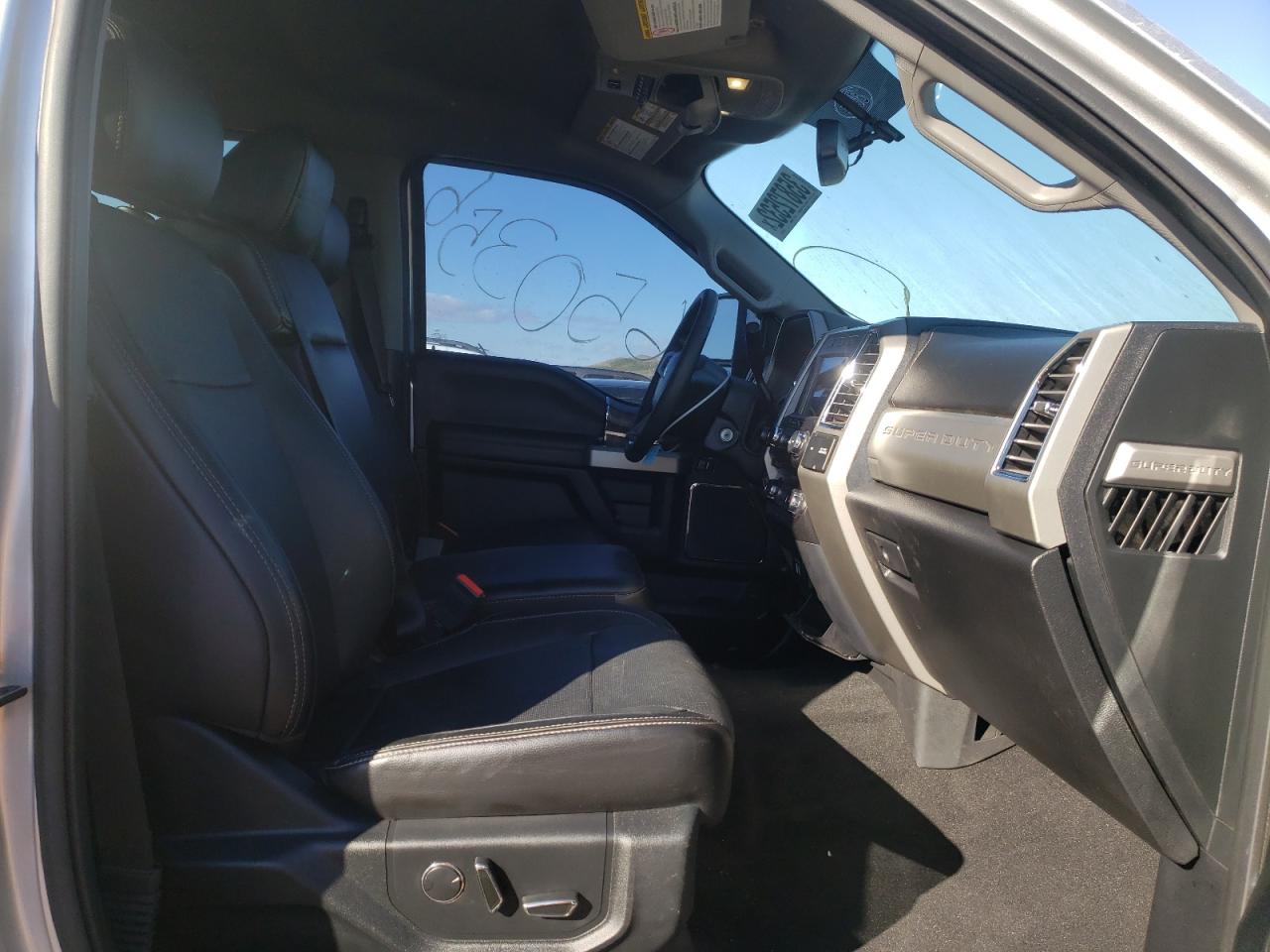 Photo 5 from auction – 2017 FORD F350 SUPER with VIN 1FT8W3BT6HEF15254