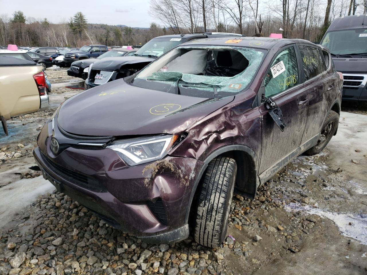 Photo 2 from auction – 2018 TOYOTA RAV4 LE with VIN 2T3BFREV0JW784130