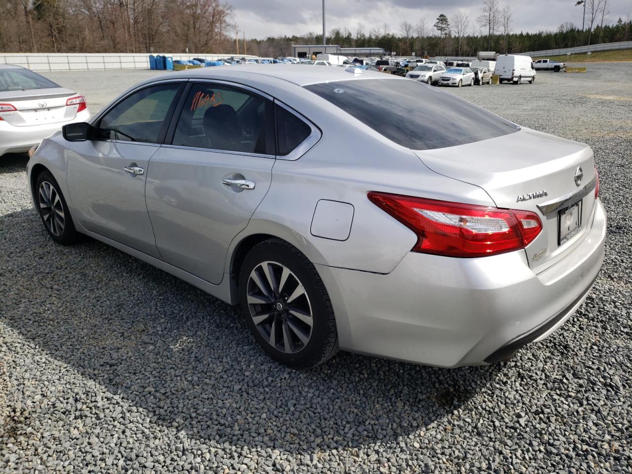 Photo 3 from auction – 2017 NISSAN ALTIMA 2.5 with VIN 1N4AL3AP0HC247043
