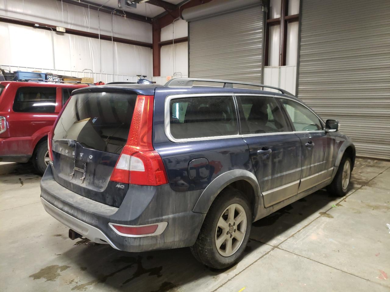 Photo 4 from auction – 2011 VOLVO XC70 3.2 with VIN YV4940BZ3B1098846