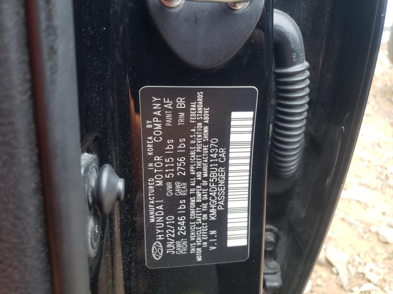Photo 10 from auction – 2011 HYUNDAI GENESIS 4. with VIN KMHGC4DF5BU114370