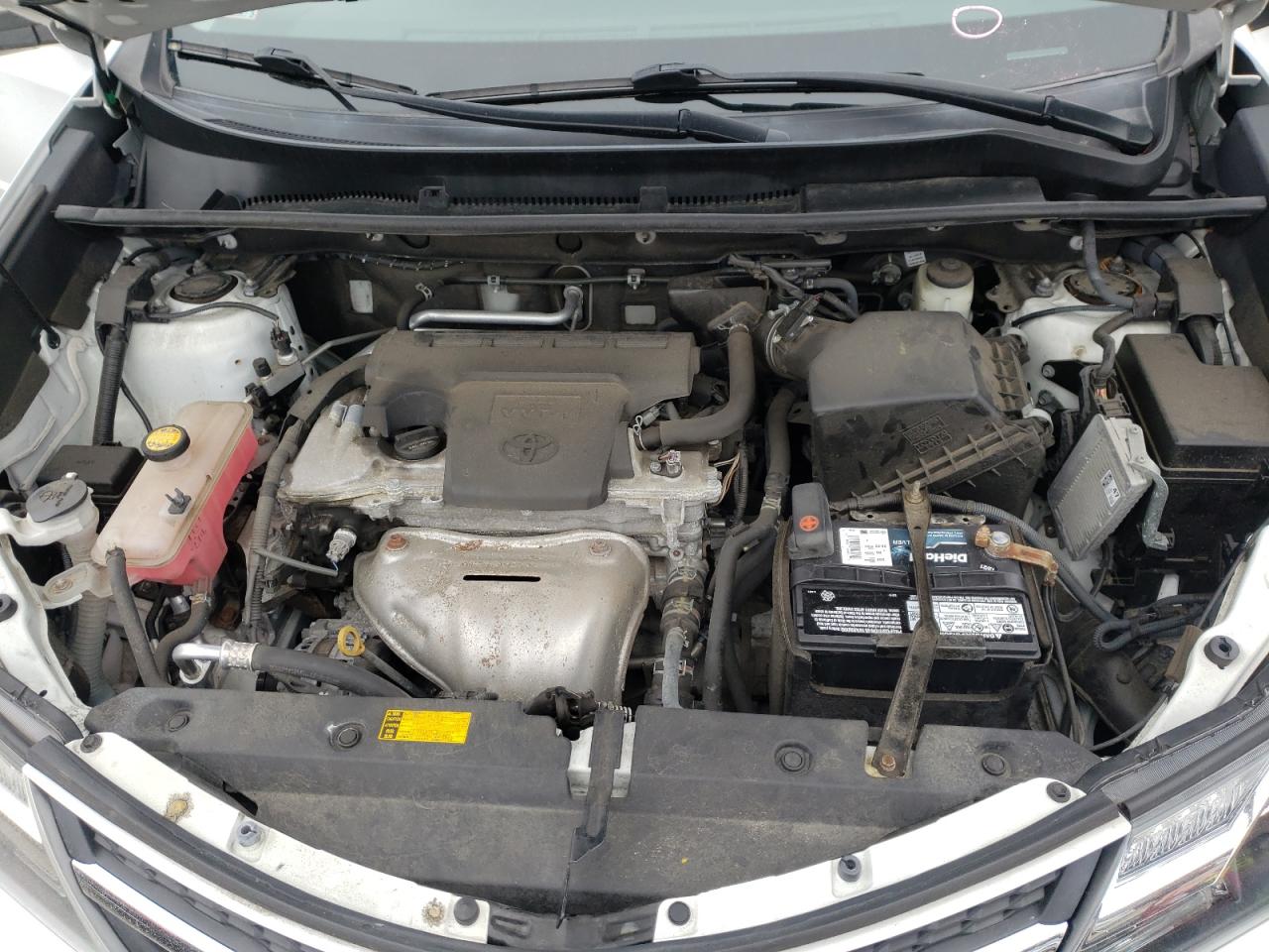 Photo 7 from auction – 2015 TOYOTA RAV4 XLE with VIN 2T3RFREV6FW371117