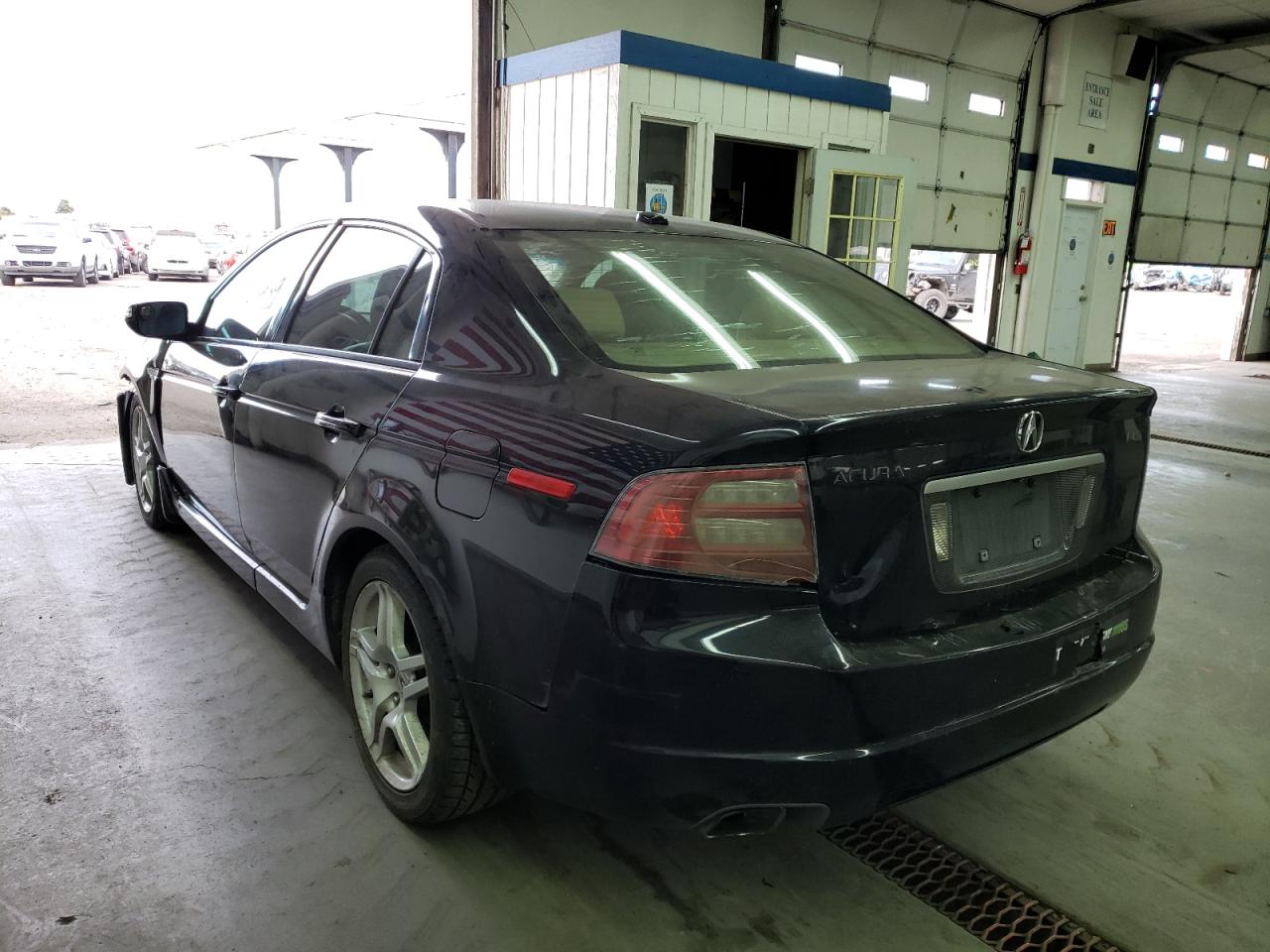 Photo 3 from auction – 2007 ACURA TL with VIN 19UUA66207A008017