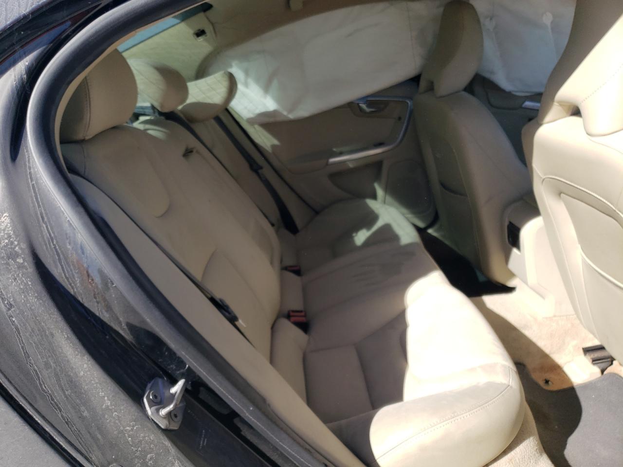 Photo 6 from auction – 2015 VOLVO S60 PREMIE with VIN YV140MFK2F1347070