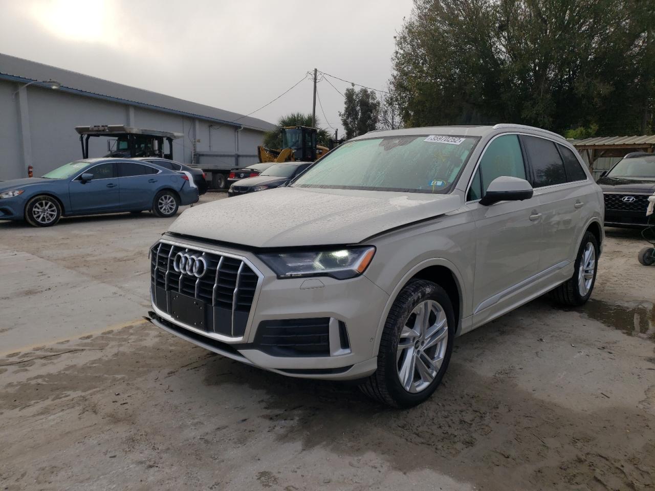 Photo 2 from auction – 2021 AUDI Q7 PREMIUM with VIN WA1LJAF70MD036686