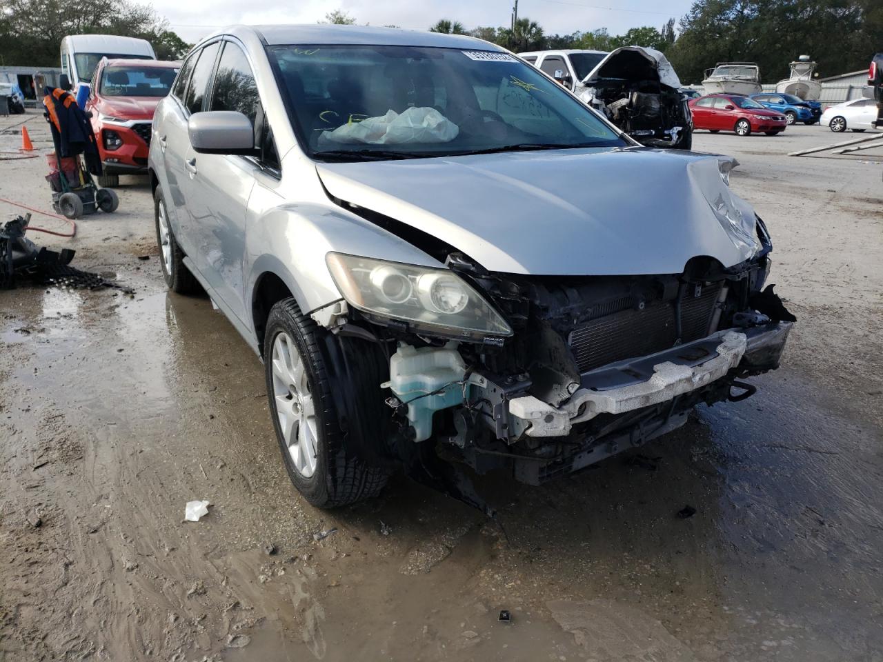 MAZDA CX-7 2007 with VIN JM3ER293870161167 - Photo from auction
