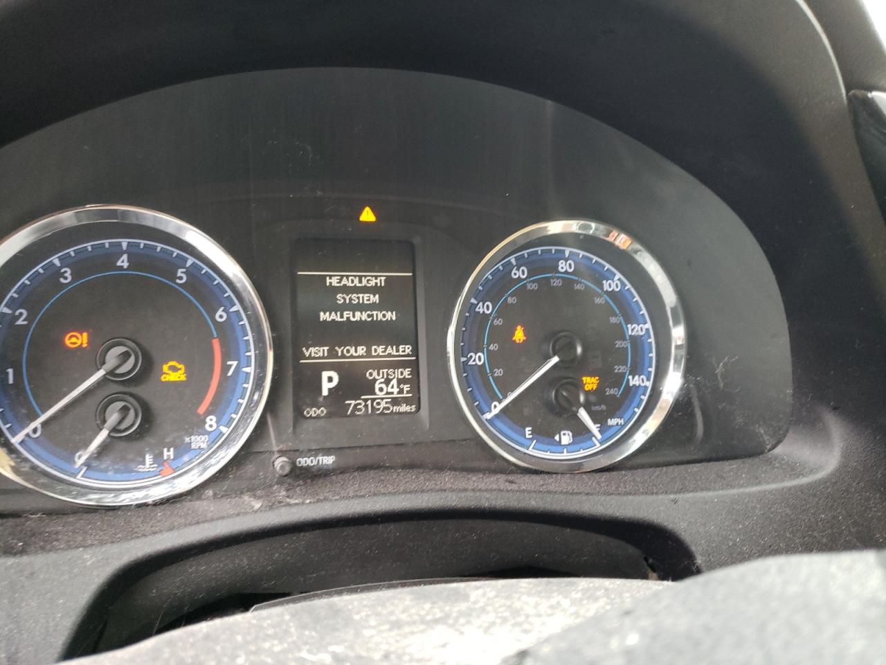 Photo 8 from auction – 2018 TOYOTA COROLLA L with VIN 2T1BURHE5JC976610