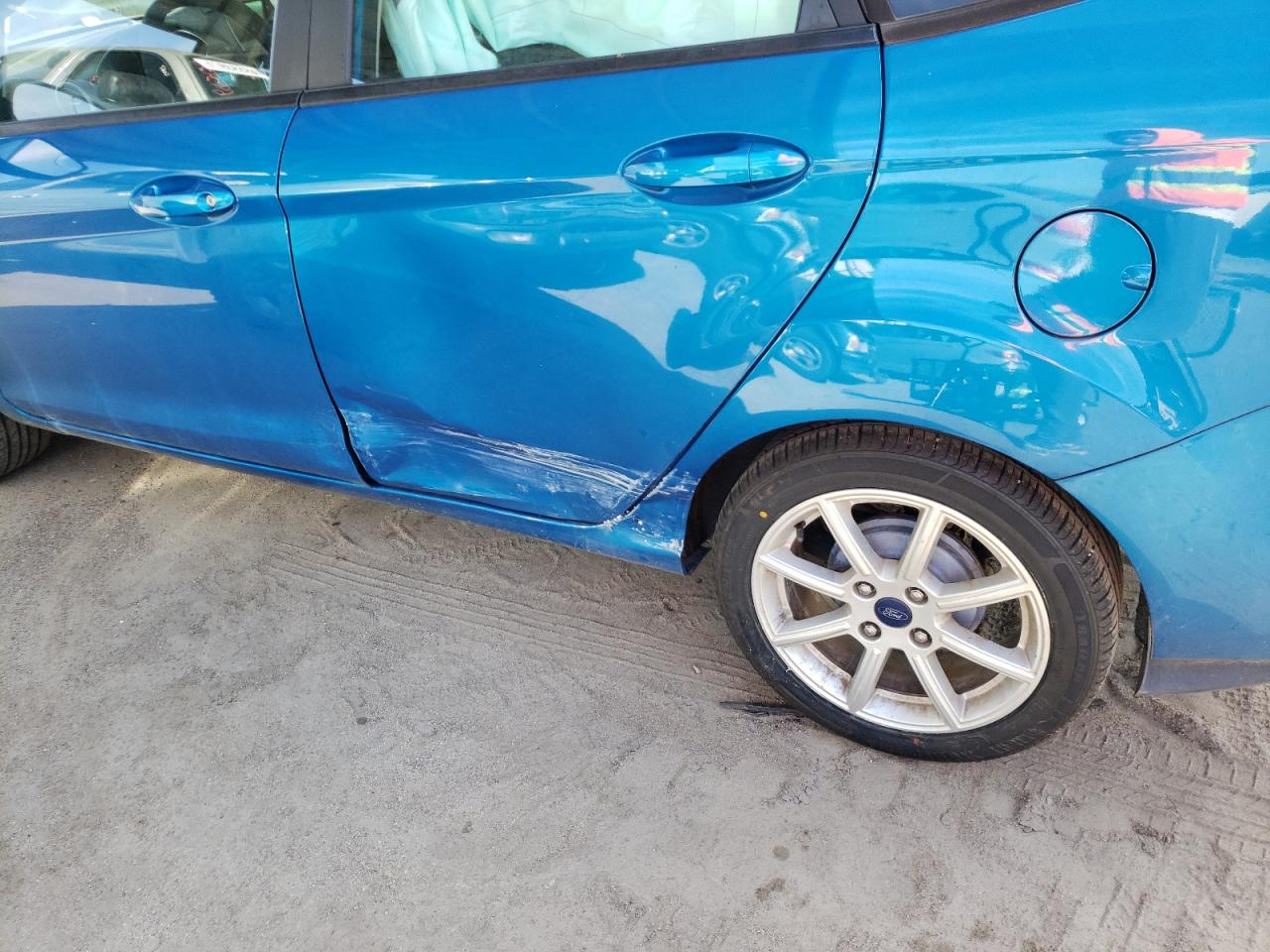 Photo 9 from auction – 2017 FORD FIESTA SE with VIN 3FADP4BJ1HM137005