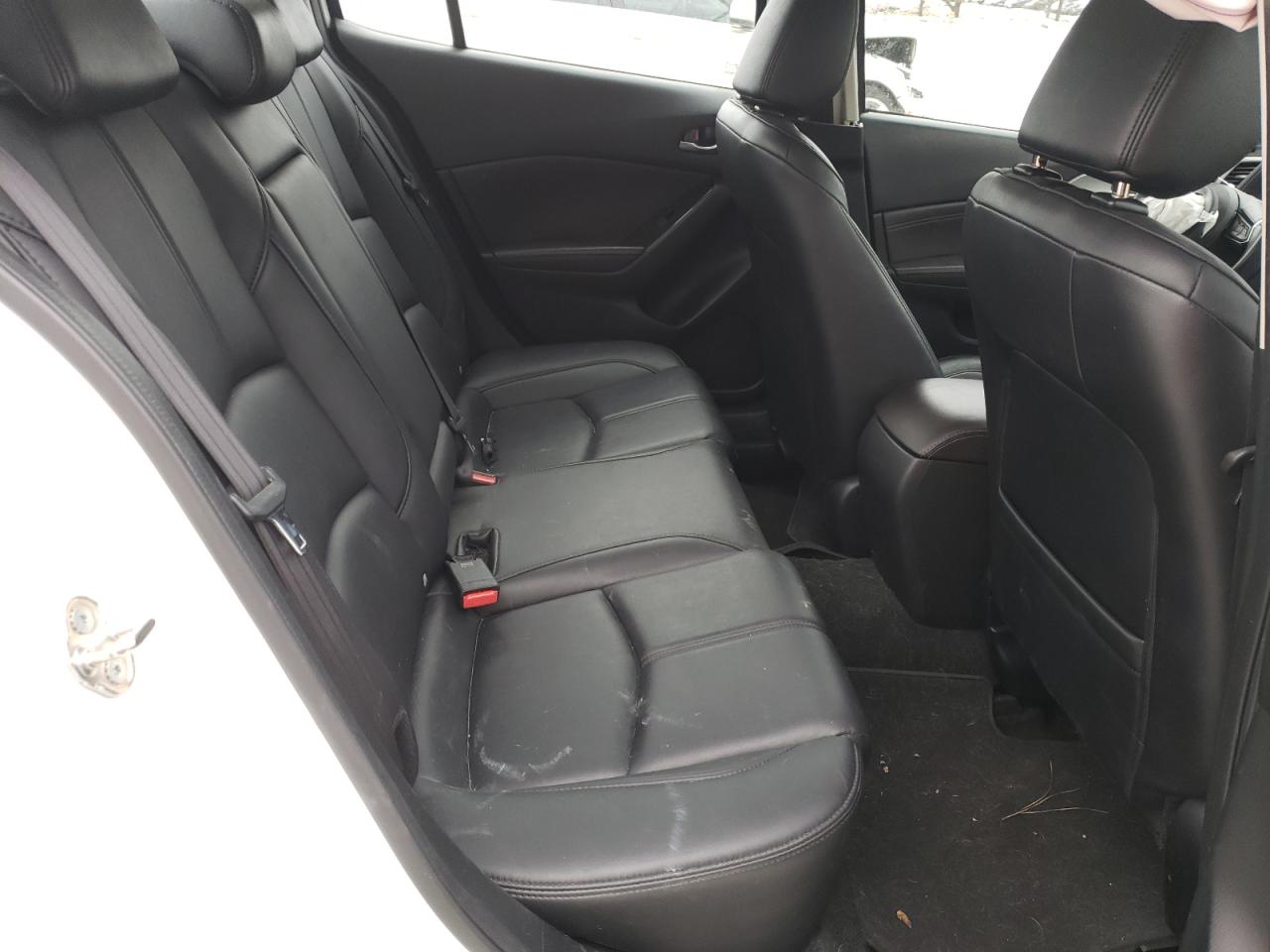 Photo 6 from auction – 2017 MAZDA 3 TOURING with VIN JM1BN1V77H1106148